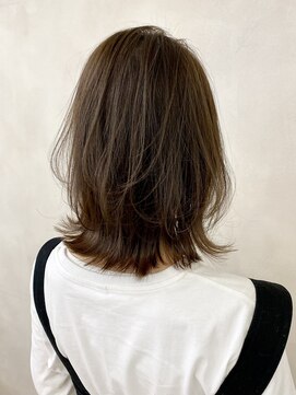 ユーフォリア 銀座(Euphoria) 大人かわいい無造作ヘア☆外ハネ×ふんわり愛されミディ【戸田】