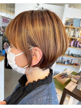 りんごの木 篠ノ井駅前店 丸みコンパクトショート