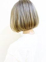 モリオ フロム ロンドン 成増店 【morio成増/玉井】グレージュ ハイトーン ボブ