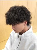 マッシュウルフツイストスパイラルパーマ波巻きメンズ高崎眉毛
