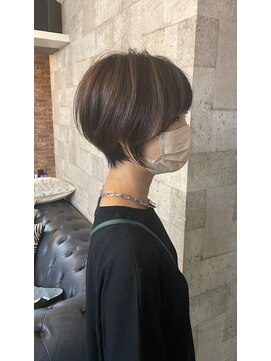 プラグ ヘアーデザイン 大名店(PLUG hair design) ショートボブ/ショートヘア/脱白髪染め/白髪ぼかし/髪質改善