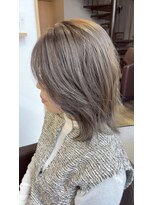 オリビアヘアー(OLIVIA HAIR) 大人かわいいウィンターグレージュ