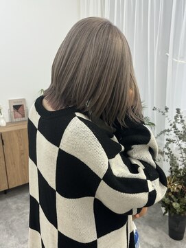 ウノヘアー(UNO HAIR) ミルクティーグレージュ/レイヤーボブ/レイヤーカット