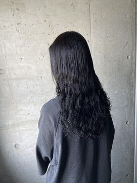 アサクラ シンキタ(ASAKURA SHINKITA) ゆるふわパーマ