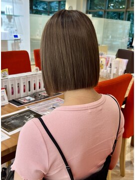ファースト 仙台店(first) 切りっぱなしボブ