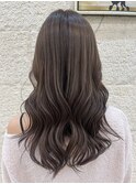 【艶髪】ヨシンモリ風くびれロング×透明感グレージュ