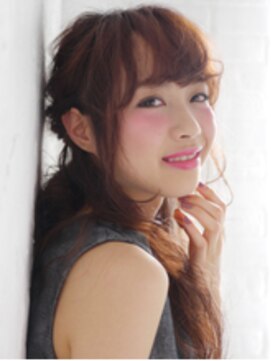 アース 佐賀夢咲店(HAIR&MAKE EARTH) フェミニンヘアアレンジ