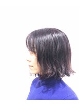 バーバーアンドビューティー マル(Barber and Beauty MARU)&nbsp;MARU の切りっぱなしボブ