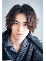 アメリ 新宿(Ameri)&nbsp;Ameri スリークショート×ツイストパーマ 新宿