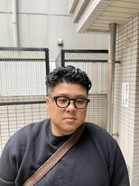 ウェルネス(Wellness) メンズ眉毛パーマフェードスパイラルパーマ4