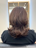 リュクスバトーバイトリコ 船橋南口店(Luxe BATEAU by tricot) レイヤーウルフミディ