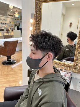 コワファースト  させぼ五番街店(COIFF1RST) ツイスパ×アップバング☆