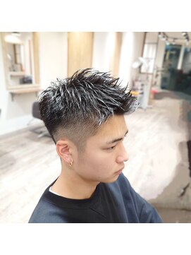 ジーナ(ZINA) 刈り上げスパイキー