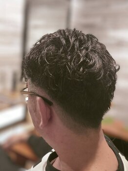 カルム(Calm)の写真/《高温ミスト×ヘッドスパ》地肌ケア&ミストでしっかり保湿♪髪も頭皮も健やかに！気になるニオイも撃退◎