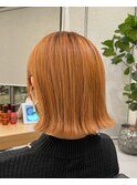 オレンジベージュ