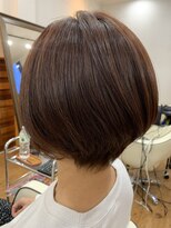 フリー(Free)&nbsp;大人可愛い艶髪さらさらショートヘアー・ショートボブ