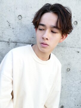 メンズヘアトウキョウ 新宿店(MEN’S HAIR TOKYO) 毛流れセンターパート