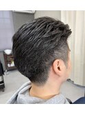 ツーブロック　ビジネスショート