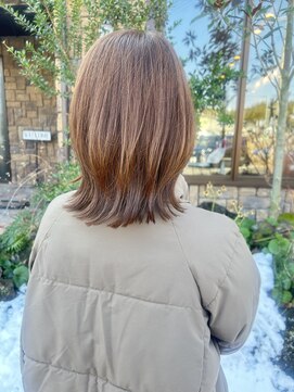 美容室 ルチア ハワイ(Luccica HAWAII) ベージュ×ミディアム