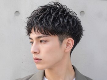 ウェイビーエフティフィフス 横浜西口(WAVEY ft.fifth)の写真/カッコいいメンズは細部にまでこだわる*爽やかスタイルを作り上げる、ひと工夫を【WAVEY】で体験*