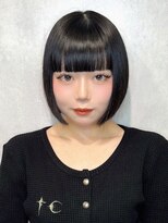 ルネラトーキョー(RUNERA TOKYO) ボブ 黒髪ボブ 前下り ミニボブ 黒染め