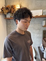 テーラー(Tailor)&nbsp;スパイキーパーマ