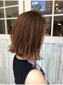 切りっぱなしボブハイトーンカラー大人可愛い外ハネボブ20代30代