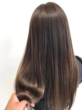 ラ ブレス 大阪梅田(LaBless) ツヤ感で魅せるベージュブラウンカラー☆