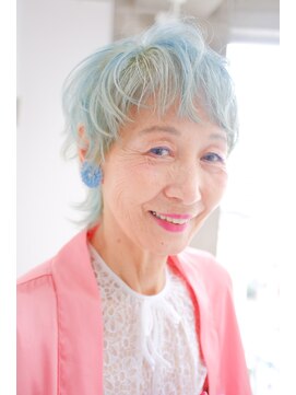 エンテ アム(en-te:am) en-te:am 白髪をいかしたオシャレミセス