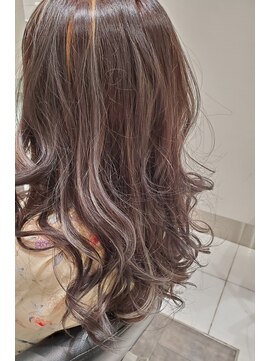 タヤ グランデュオ立川店(TAYA) 20代シースルーハイライトオリーブカラーナチュラルカール