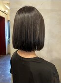 切りっぱなし重めボブ
