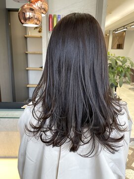 ジゼル 博多筑紫口店(GiseL) くびれ美人レイヤー【博多駅筑紫口】@halu_the_world