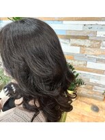 ハウオリ ヘアーワークス(Hauoli hair works)&nbsp;深みカカオブラウン×低めまとめ髪