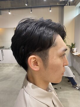 イコール(EquAll) 【ビジネスマン】