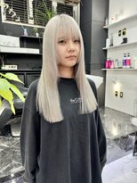 チュダック(ChuDuck)&nbsp;韓国風《ペールシルバー》ハイトーン/ケアブリーチ/ダブルカラー