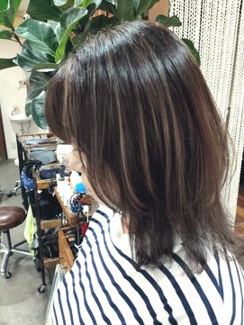 ヘアラボ シロ(Hair lab.Shiro) 白髪ぼかしハイライト