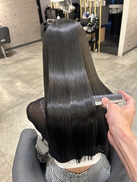 ノエ 心斎橋(Noe) ブルーブラック/酸性ストレート/南船場