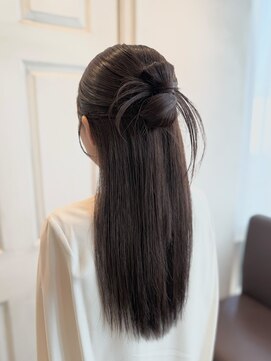 アロマ ヘアー ルーム 新宿3号店(AROMA hair room) カチモリアレンジ/パーティーヘア/結婚式/二次会/編み込み/艶感