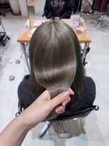 ヘアーエスクールエミュ(hair S. COEUR emu)&nbsp;ダブルカラー(オリーブグレージュ)