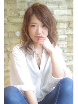 ビーハイブ 一番町店 アヴェダ(BEHIVE) 『２０代女性にオススメ』　楽なのにラフじゃない☆大人ミディ