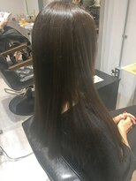 ラコラ(LAKOLA)&nbsp;艶髪ナチュラルストレートヘアー