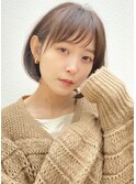 【mee.】オオニシ　ショートボブ　グレージュ