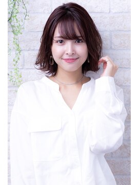 ヘアーアートシフォン 池袋西口店(Hair art chiffon) 外ハネミニウルフくびれヘアインナーカラーダークアッシュ濡れ髪