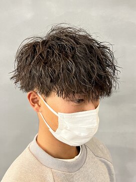 バース バイ ハピネス(BIRTH by happiness) ツイストスパイラルパーマツイストパーマメンズマッシュパーマ