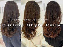 ゼンコー オモテサンドウ(ZENKO Omotesando)の雰囲気（再現性の高いコテ巻き風パーマが大人気◎女性らしい雰囲気に）
