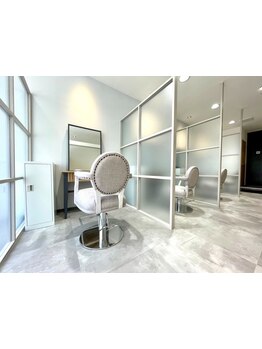 【マンツーマン×全席半個室サロン】プライベート空間でゆったりサロンタイム♪[長野]