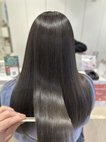 ケンジ 平塚 アネッタ(KENJE annetta) 艶髪ストレート　髪質改善カラー　髪質改善トリートメント