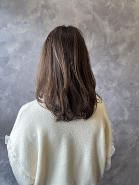 ザ ラブズ ラフズ ヘアー 本店(the loves laughs hair) ミディアムレイヤー