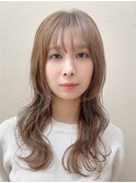 ミルクティーベージュ
