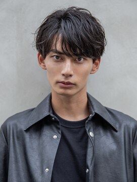 シティ(CITY) 小久保styleフェザーパーマフェザーショートグレーエンドカラー